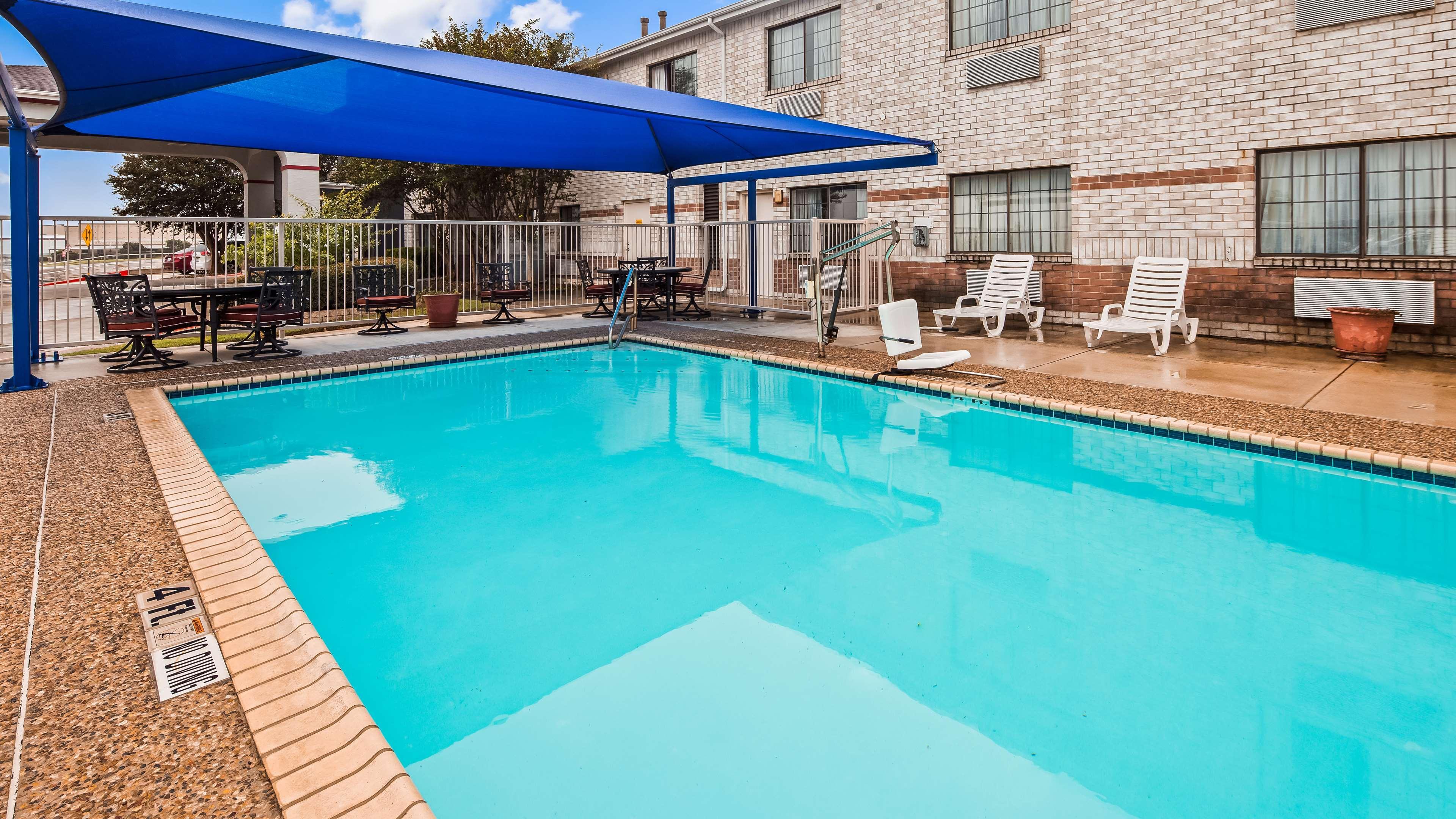 Surestay Plus By Best Western San Antonio Airport Екстер'єр фото
