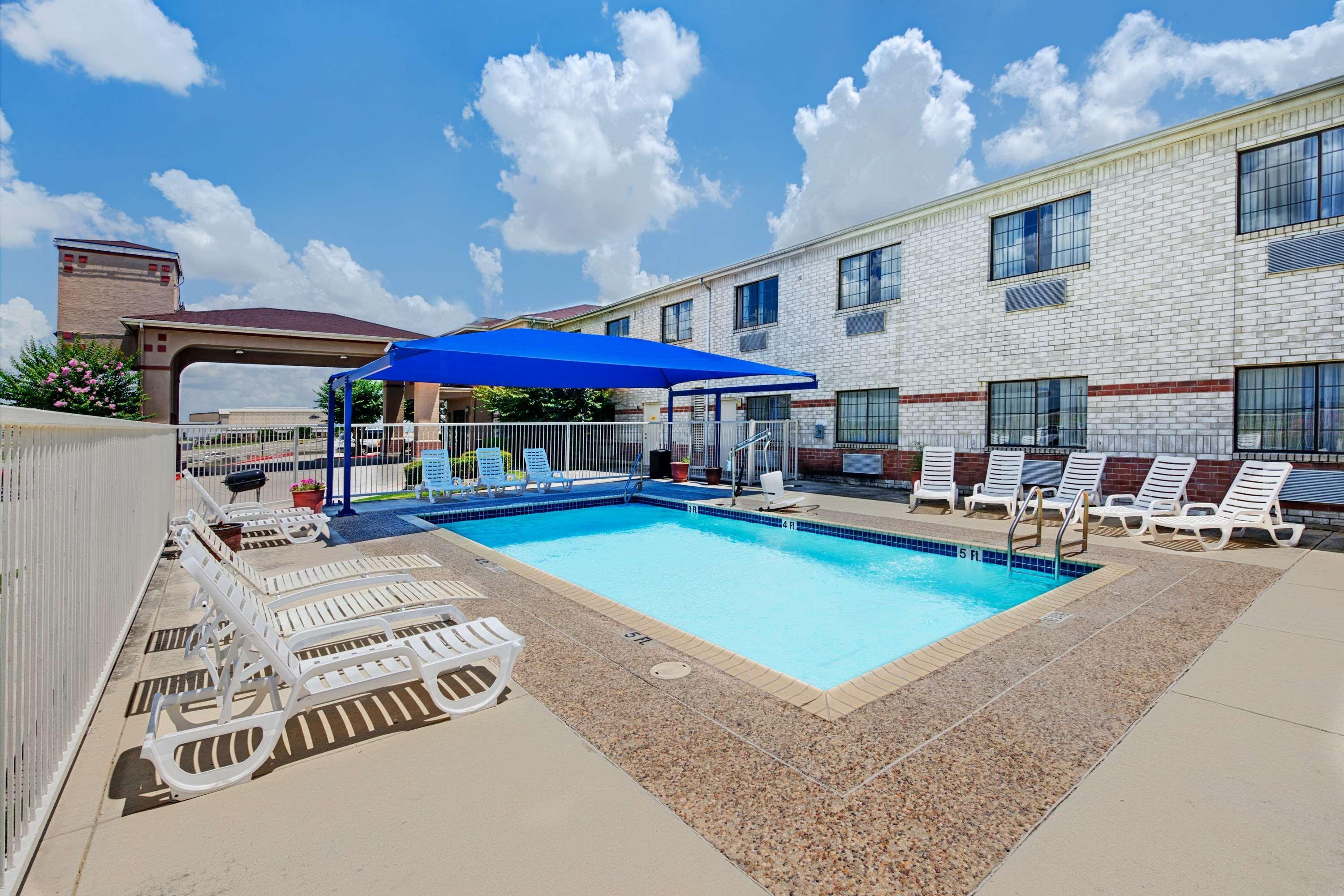 Surestay Plus By Best Western San Antonio Airport Екстер'єр фото