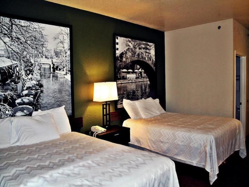 Surestay Plus By Best Western San Antonio Airport Екстер'єр фото